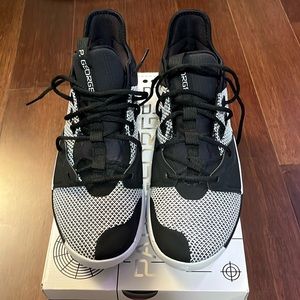 Nike Paul George 3 EP Men’s size 12 Women’s 13.5 New with box